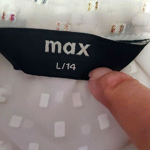 Max Ivory Swiss Dots Pintuck Flutter Sleeves Boho Romantic Button Down Top - Picture 8 of 8